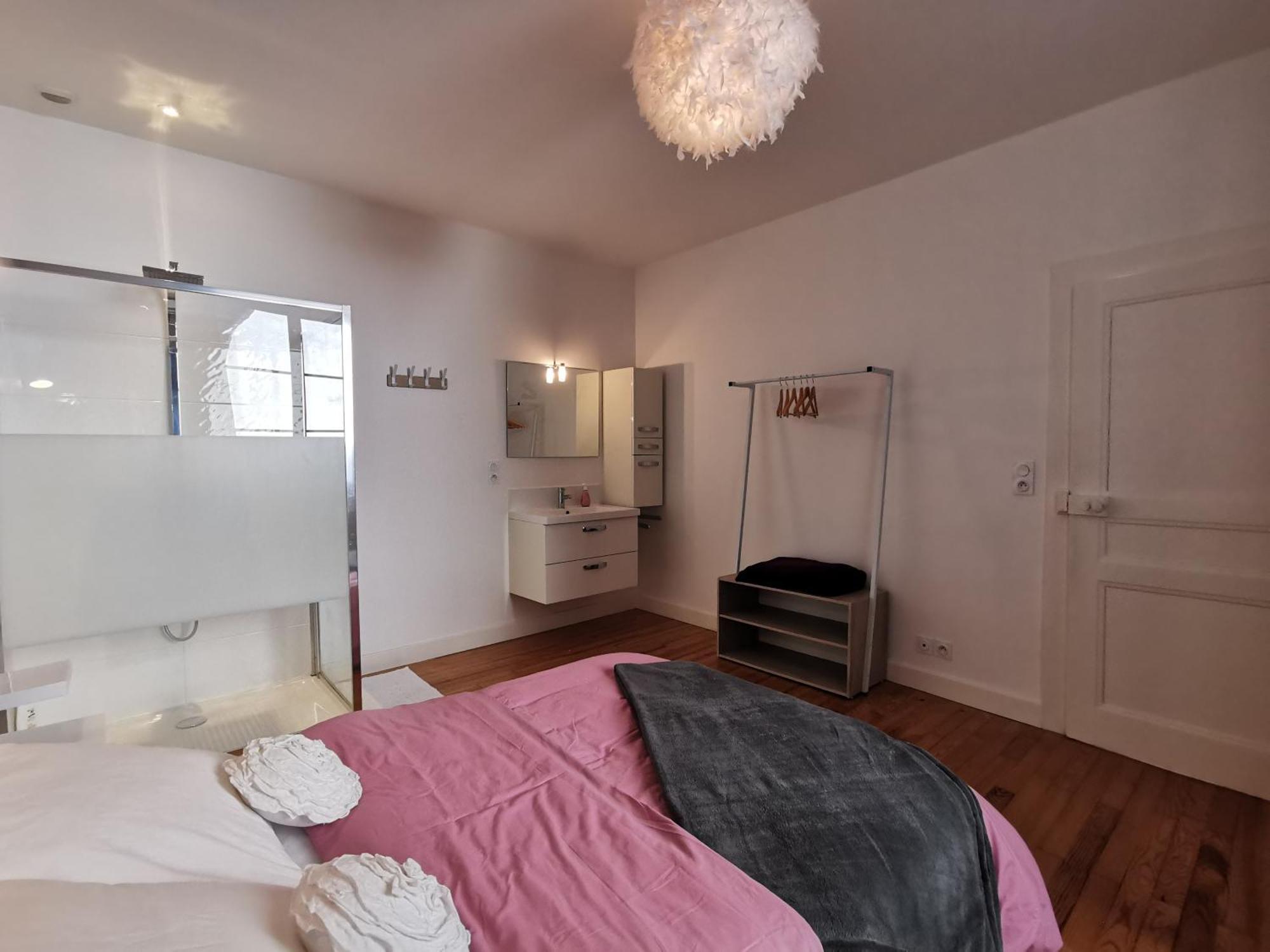 Appartement 3 Chambres Au Coeur Du Jura, Ideal Famille Salins-les-Bains Buitenkant foto