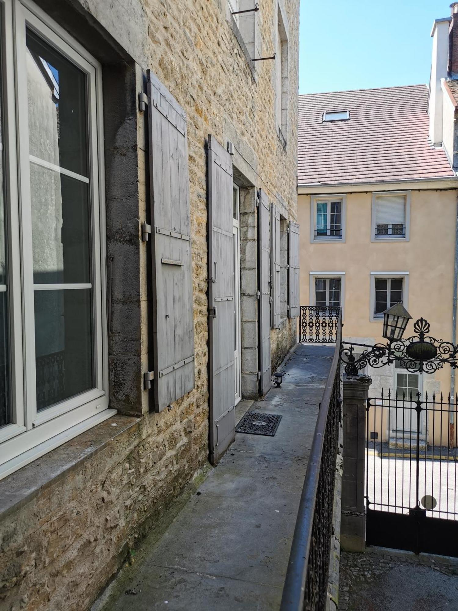 Appartement 3 Chambres Au Coeur Du Jura, Ideal Famille Salins-les-Bains Buitenkant foto
