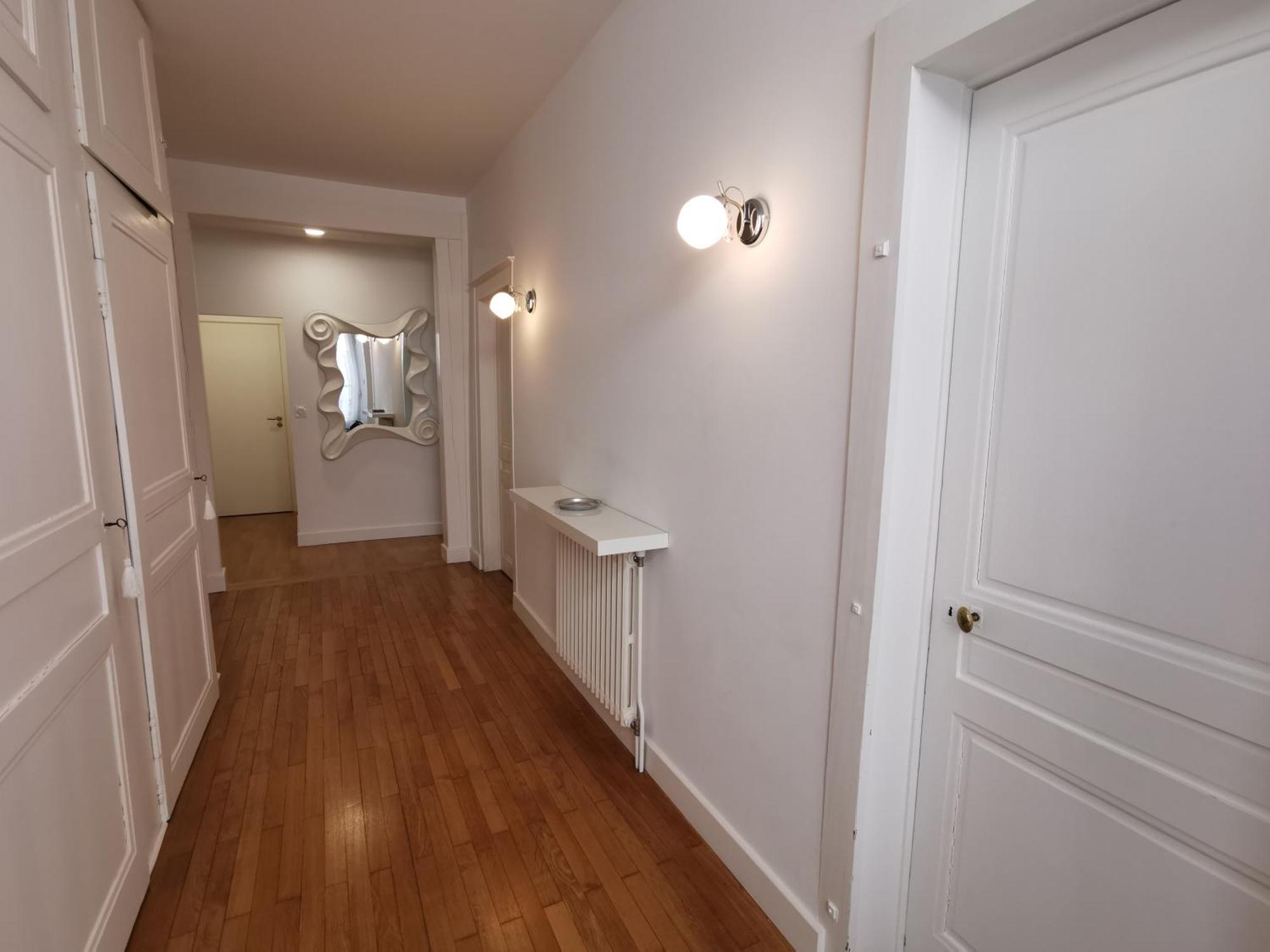 Appartement 3 Chambres Au Coeur Du Jura, Ideal Famille Salins-les-Bains Buitenkant foto